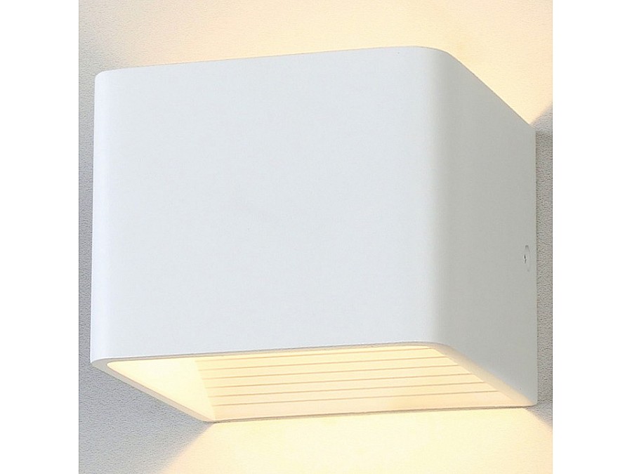 Накладной светильник Elektrostandard Corudo a040452