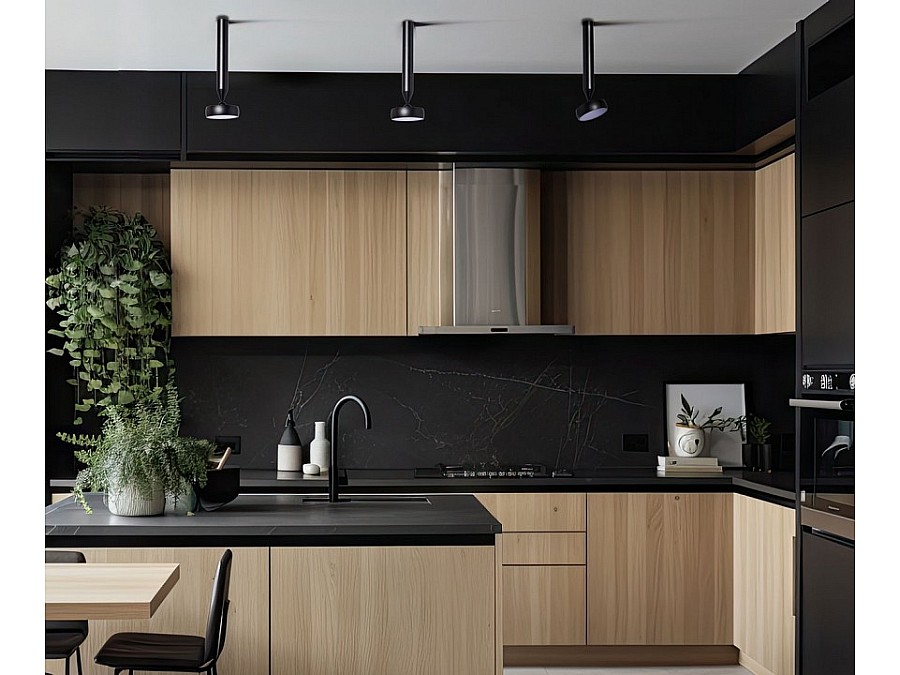 Светильник на штанге DeMarkt Информ 4 851011201