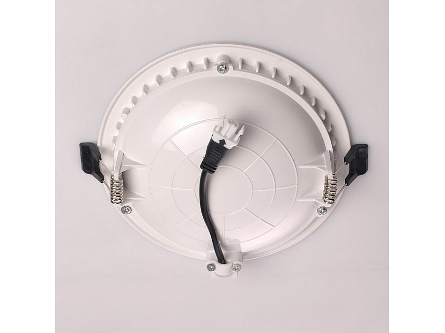 Встраиваемый светильник DeMarkt Стаут 6 702011801