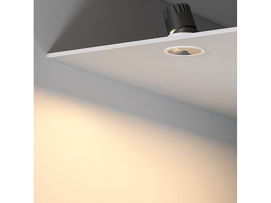 Встраиваемый светильник Elektrostandard Inline a064612