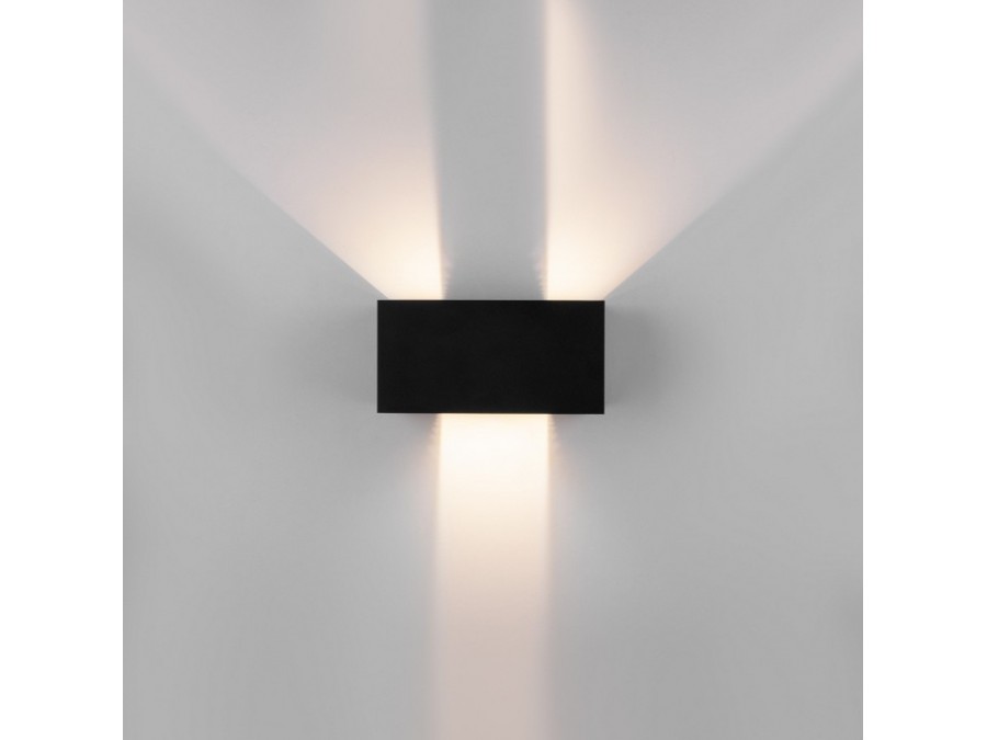 Накладной светильник Elektrostandard Winner 35137/W