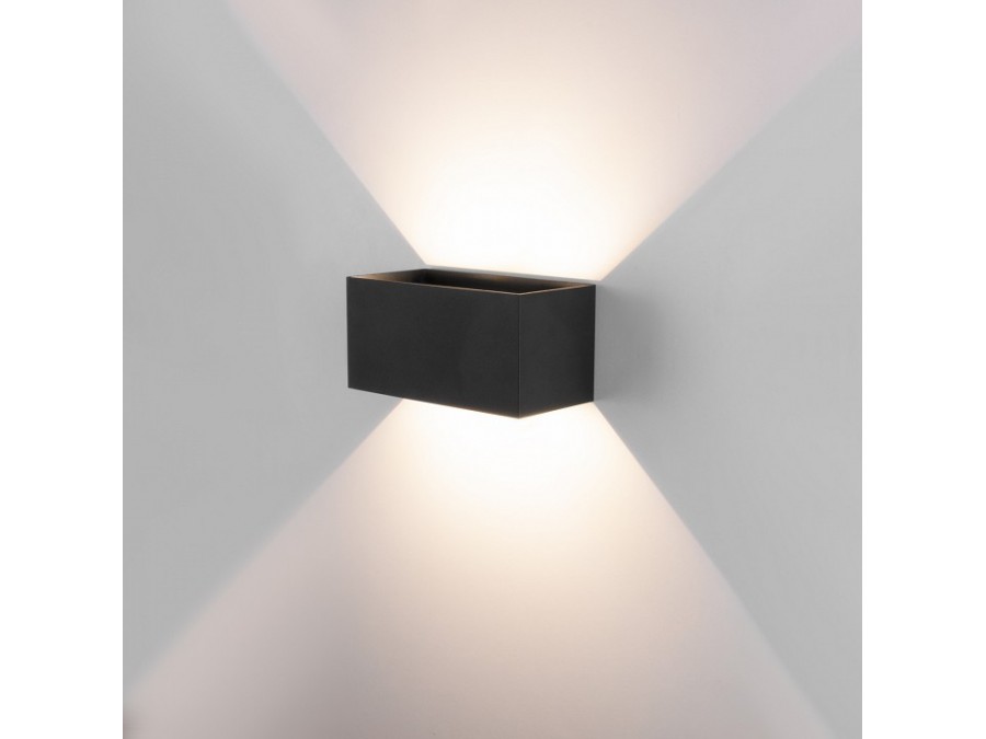 Накладной светильник Elektrostandard Winner 35137/W