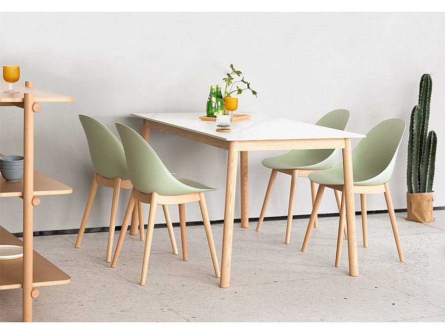 Стул Vid матча, с деревянными ножками