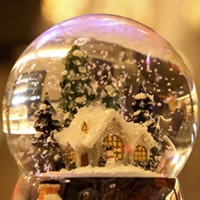 Фигурки новогодние, водяные шары