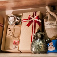 Подарки и сувениры